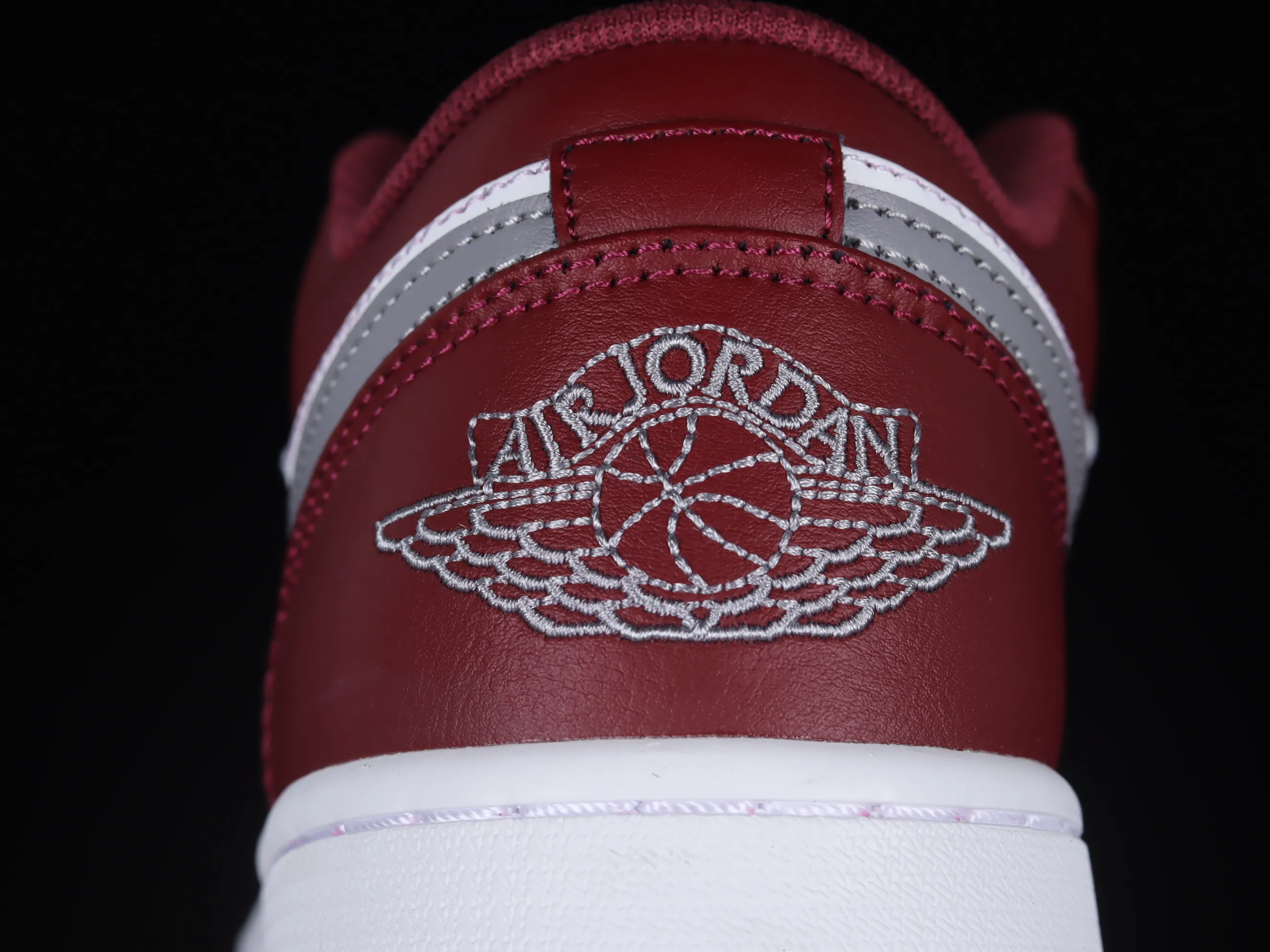 All categories Air Jordan Jordan series basketball shoes Air Jordan 1 Low G version pure original Air Jordan 1 Low "Bordeaux" AJ1 Joe 1 Bordeaux red low-top basketball shoes 553558-615